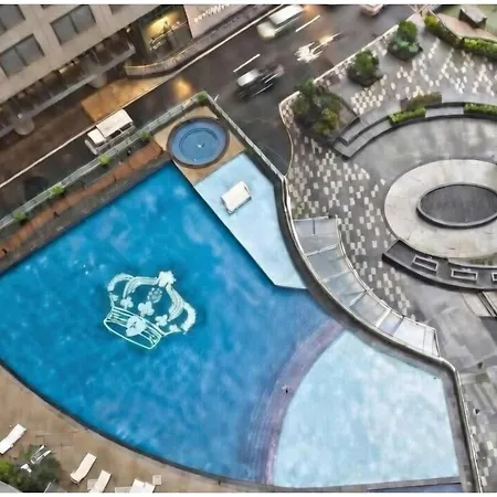 Stayluxia - Knightsbridge - One Bedroom Luxury Suites With Pool, Gym, Netflix, Free Amenities - Housekeeping Available