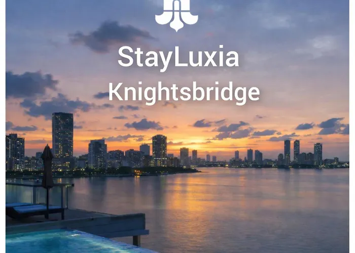 Aparthotel Stayluxia - Knightsbridge - One Bedroom Luxury With Pool, Gym, Netflix, Free Amenities - Housekeeping Available