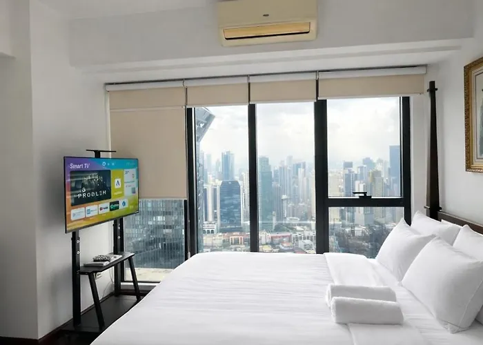Stayluxia - Knightsbridge - One Bedroom Luxury With Pool, Gym, Netflix, Free Amenities - Housekeeping Available Manila