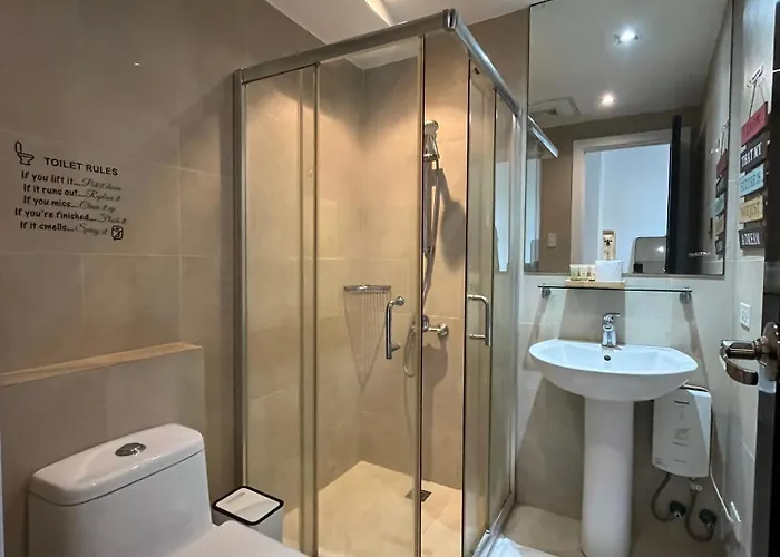 Stayluxia - Knightsbridge - One Bedroom Luxury With Pool, Gym, Netflix, Free Amenities - Housekeeping Available Manila